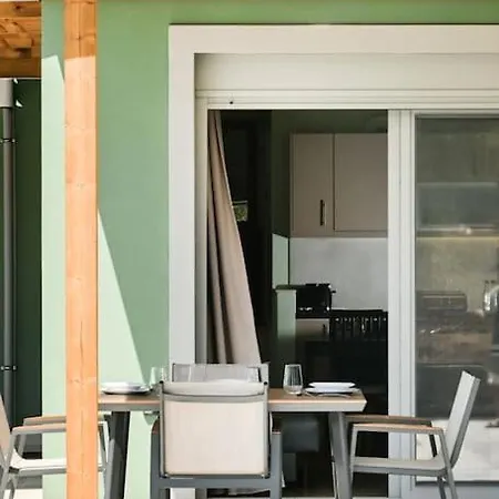 Villa Small Halipoma Odysseas Into Town Close